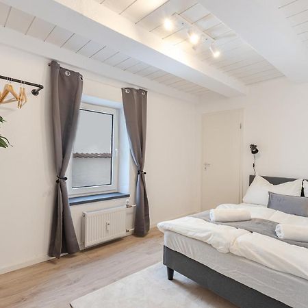 Terrace Apartment With 5 Rooms, Whirlpool And Bbq Augsburg Ngoại thất bức ảnh