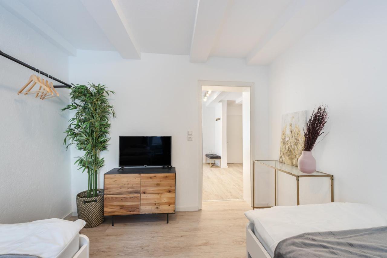 Terrace Apartment With 5 Rooms, Whirlpool And Bbq Augsburg Ngoại thất bức ảnh