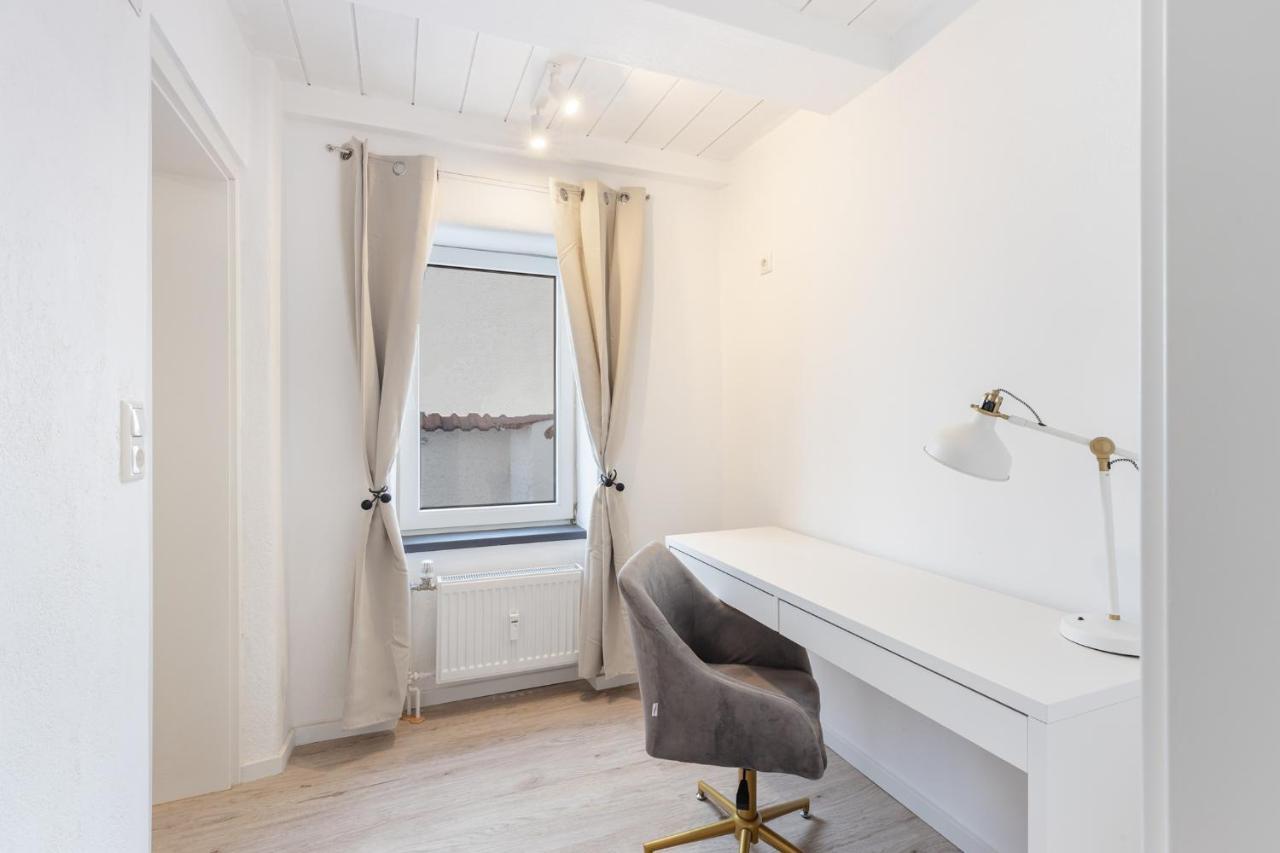 Terrace Apartment With 5 Rooms, Whirlpool And Bbq Augsburg Ngoại thất bức ảnh